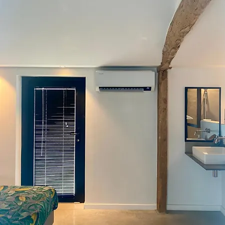 Holiday home Hoeve De Kleinheide
